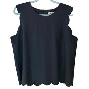 Charlie Paige Black Scalloped Edge Sleeveless Blouse Women’s Size Large